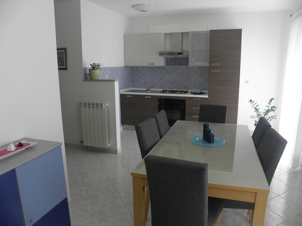 Apartment Ivana Rovinj Oda fotoğraf